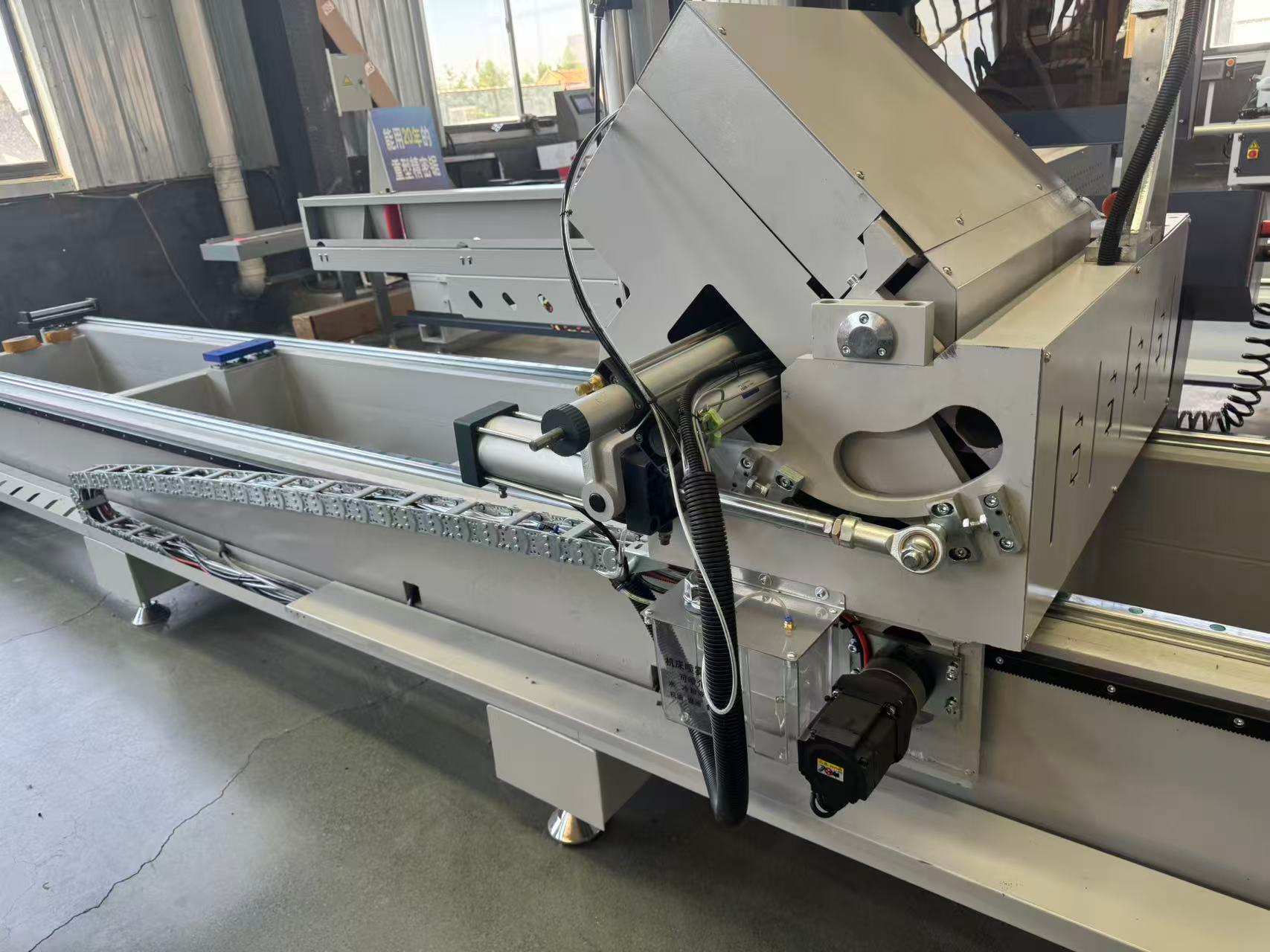 550 CNC Kanpo Pibota Zehaztasun Mitra Zerra, 45°/90