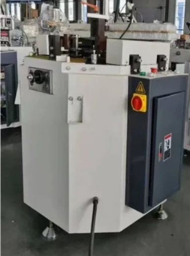 Buru bakarreko aluminiozko profilaren izkina konbinatzeko makina hidraulikoa (100 mm-ko altuera)