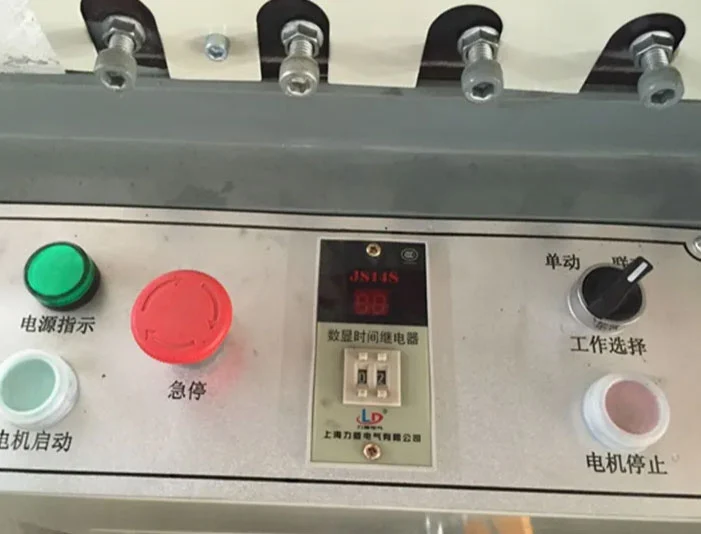 Cnc Four Head Corner Crimping Machine Clm4s